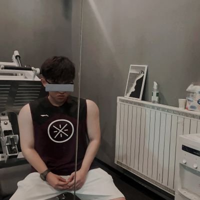 hello342065's profile picture. 