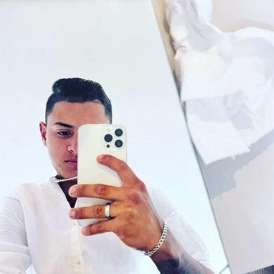 Las dificultades a menudo preparan a las personas comunes para un destino extraordinario. 🤑
Los Ríos 🇪🇨