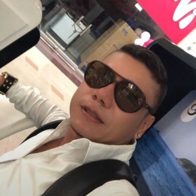 PinedoNadim's profile picture. 