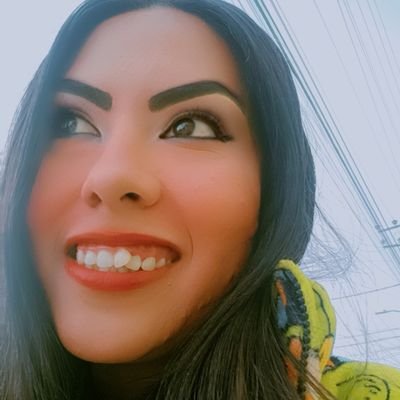 siempre ve por tu felicidad así como por tu seguridad 😌💖