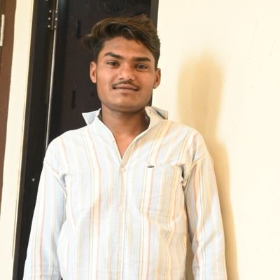 taksaab6661's profile picture. 