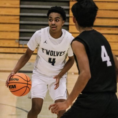 C/O 26' ~ 5’9 140lbs. Combo Guard~📍Northwood HS ~ AAU: Open gym premier 17U ~ 🎂12/05/07~IG: damareus.tyler