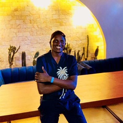 Proudly Qnet 💵 Deanzclothline 🏹Bayern Munich ♥ Eagles Rugby and Ivan Magomu fan 🏉 Author and Football Commentator. love for cats and dogs. NGO hornets ⚓️