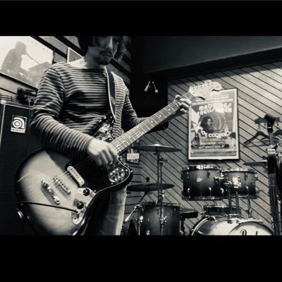 vero250903's profile picture. 熊本県合志市出身。 VERONICA VERONICOのGt、作曲、Composer、Recording Engineer。 The Beatlesと共に。あとビールも大好物。 https://t.co/23QpuPPfDf