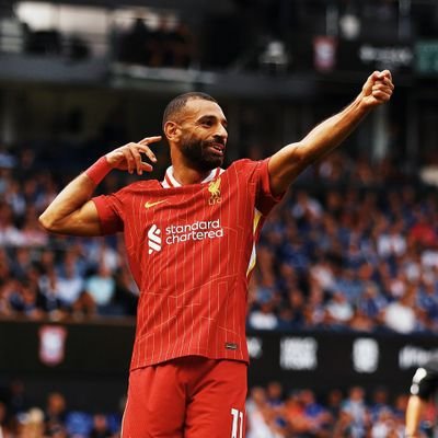 || Omo Offa 🦚 || Unapologetic @lfc fan || a Muslim 📿 and an advocate of a just and egalitarian society|| Here for football and politics