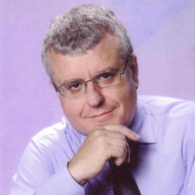 Pastor, editor-in-chief of 'Against the Tide' (monthly): Pastor, redaktor naczelny telewizji i miesięcznika 'Idź Pod Prąd'