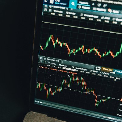 chrisnitram's profile picture. Trader