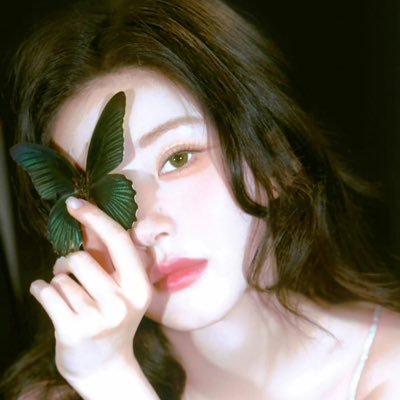 g0rosaaa's profile picture.