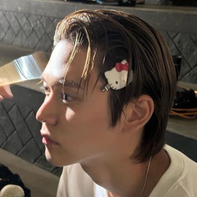punchgutmaiploy's profile picture. 