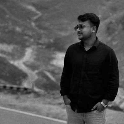 rushdaan__'s profile picture. 