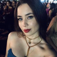 júlia (@juliamanu11) 's Twitter Profile