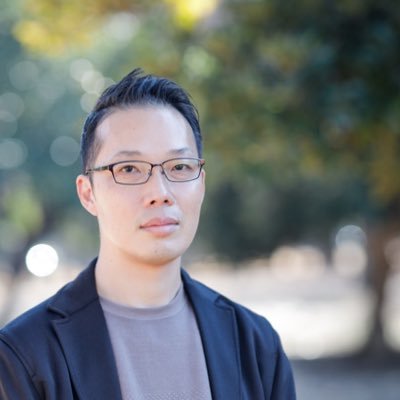 すぐに答えを求めない。自分自身で考える。学生が企業課題を解決する思考力を。就職後のミスマッチを防ぐこと等を目的とした団体。無駄な転職がない社会へ。別軸で卸売業役員。企画営業(モノづくり)歴20年。累計生産数1億個以上。ODM/OEM受注生産|商品企画開発|物販マーケティング|キャリアコンサルタント|MBA|一新塾OB