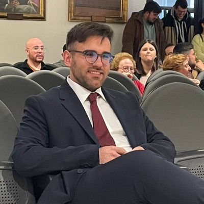 🏛🏺🦴 Historia y Arqueología UV
/
🌹Concejal de @PsoeUtiel en el @AytoDeUtiel