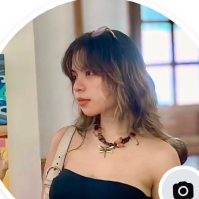 selenoppphile's profile picture. somewhere out there