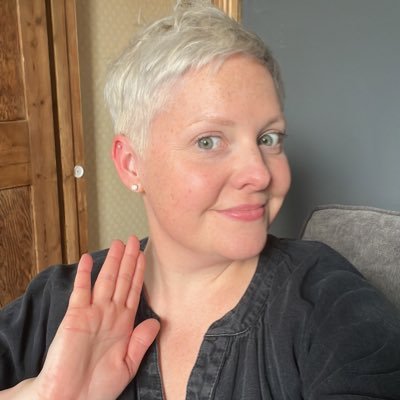 Feminist, nerd and Parkrun centurion. Love indie sleaze, stationery, Spaced and the League of Gentlemen. Solicitor in a former life. Mum to Mabel and Bobby 🇺🇦