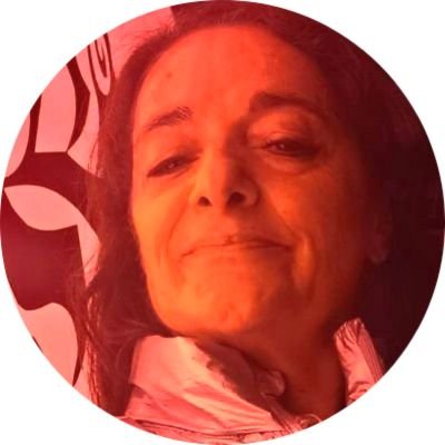 MYoyoba's profile picture. Guionista y periodista.
 En la actualidad en el área de Cultura del Canal 24h de RTVE.
Cuenta Personal