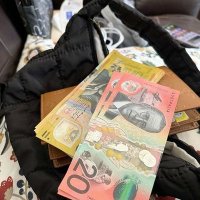Australian Buds Man 🇦🇺🇦🇺 (@aussie_notes) Twitter profile photo