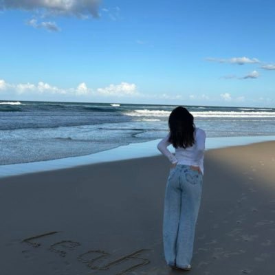 zheliuguangzhou's profile picture. I read you like a book