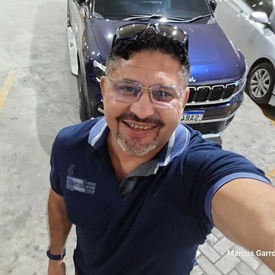 Não é quem sou por dentro, mas sim o que eu faço, que me define...😇