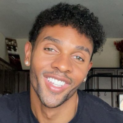 vivalcli's profile picture. 