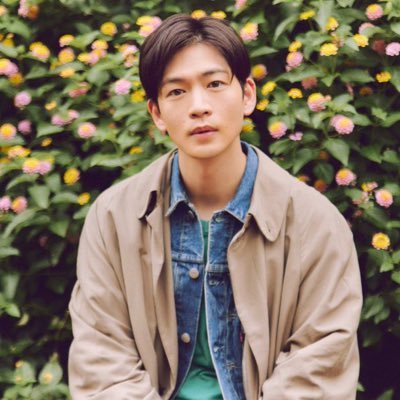 松下洸平
Fans_Page_Only
2nd ALBUM『R&ME』12/13リリース
木曜劇場『いちばんすきな花』
official site⇩i
https://t.co/DqN27RQWwU