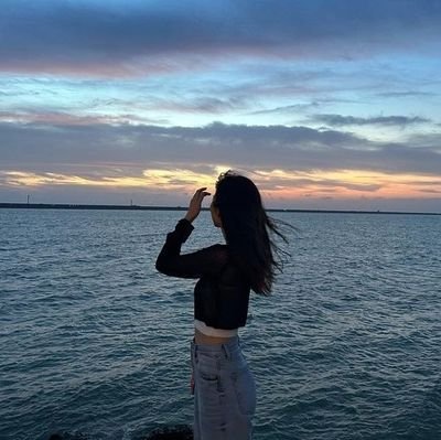 jiwonkirsten's profile picture. ♡ Kim Jiwon l @KissesDelavin ♥
Good governance! #stopcorruption