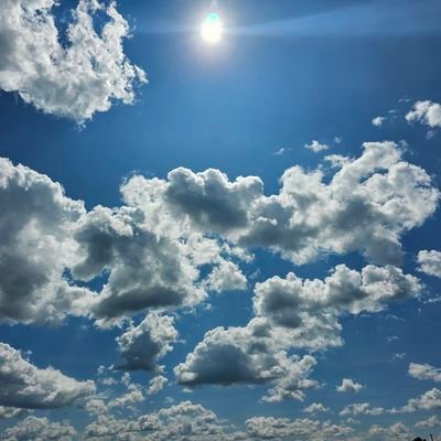 Linda2011Linda's profile picture. Proud Canadian! Collector of beautiful moments and enjoying life. So thankful for everyday on this beautiful earth!❤🇨🇦❤