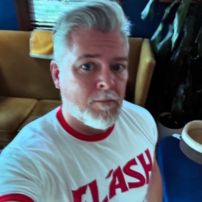 Futureboy2K's profile picture. Seattlite (via NC) w/a thick Southern accent. Classic film lover, political,🏳️‍🌈, gymrat w/80s tunes always playing in my head. Diversity is a gift-embrace it