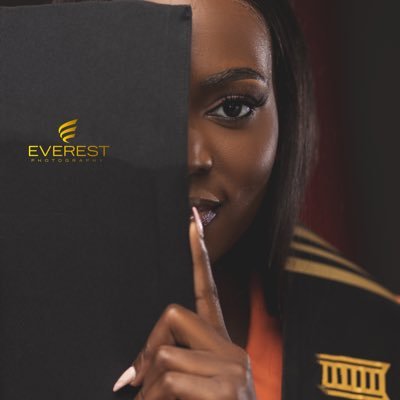 MissThando824's profile picture. Events Host| Voice over Artist| Communication Specialist| God's Favorite daughter🤗🤭Young Broke but very Happy😀😅 #Fighting💪 #Kabaliro