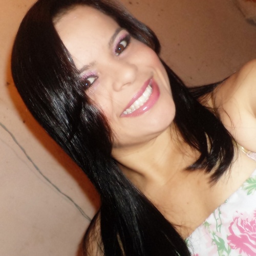 Viva intensamente,Desconfie do futuro e siga em frente...Basta acreditar valee a pena sonhar ♥