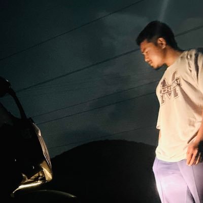 zabishaik_'s profile picture. 