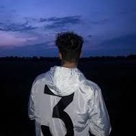 HdhdhH19528's profile picture. 