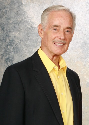 Broker-Sale at Keller Williams Lake of the Ozarks Realty listing and selling real estate in the Lake of the Ozark area.