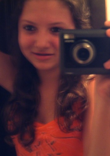 Seja humilde, pois, até o sol com toda sua grandeza se põe e deixa a lua brilhar :]      Amo meu neguinho @marcelocintraa e minha irmã nindÁ @iankapereira_ , ♥