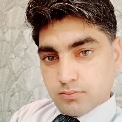 izhaan_ali21484's profile picture. Teacher