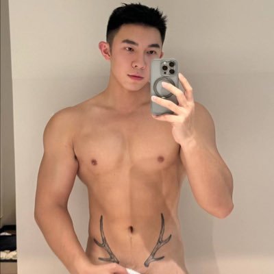 加微信🧧188 🧧 巨根大鸡吧❤️没有关注❤️的赶紧关注下。过段时间会设置仅粉丝可看,不是粉丝❤️看不了!————————————————————————