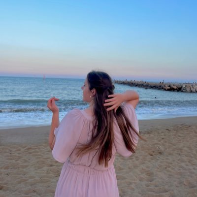 outbacklina's profile picture. old account