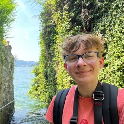 Wildlife Photographer & Queer Ecologist 🏳️🌈🐍🦋