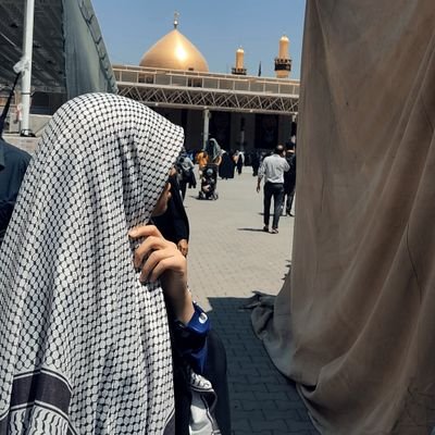 الحمدالله الذی جعلنا من المتمسّکین بولایه علی ابن ابی طالب💚 سیاست خونده ی سیاست زده...
