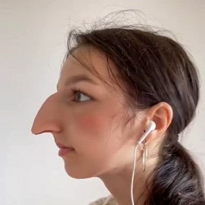 I got the biggest nose in all the land! 👃 Proud Jḕw ✡️ who cherishes her elegant Schnoz. Love to gag on Göyim glizzys and dance naked to K-pop 💃