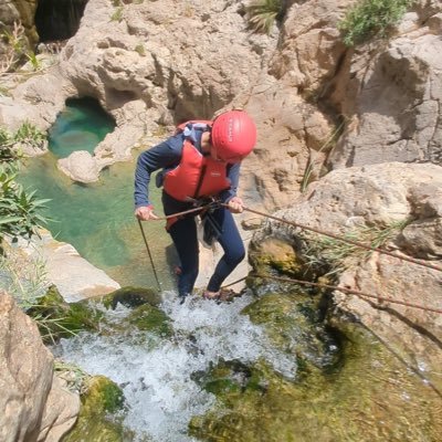 F6oooum's profile picture. Feminism, science & adventure amongst other things.