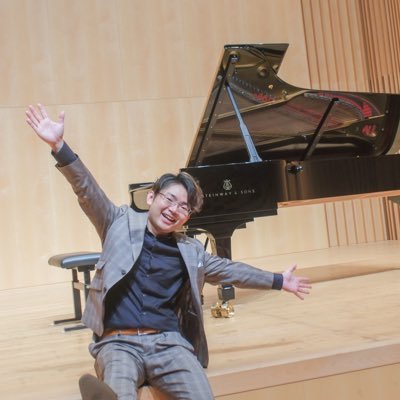 なっしーです。 ピアノ弾いてます。長野県千曲市出身。オフィス・クルテ@office_korte 代表。東京藝大・ハンガリー国立リスト音楽院卒。💿1stアルバム『言の葉Music』。演奏やレッスンのご依頼お待ちしています♪