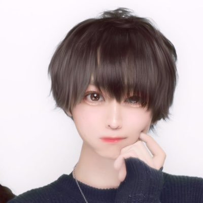 ENFJ-T 弱い主人公 どなたでも仲良くしてくれると嬉しいです☺️話しかけるのは苦手なので話しかけて欲しいな🤭 🦦💜