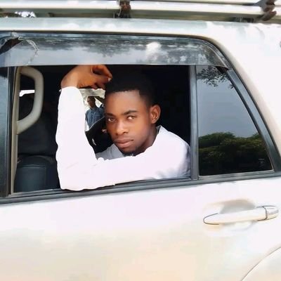 RaphaelKin15632's profile picture. 