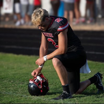 WHS. WR-DB-LB-FS-RB. 6,4-215bs. email- 3.4 GPA Kaiden.hayton39@icloud.com 📱-681 365-3018. class of 26. 40 yard- 4,6 https://t.co/NRel8SzWM5