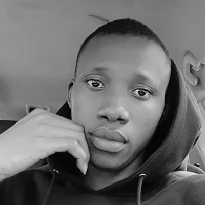 Emmanue3482701's profile picture. 