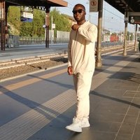 Otunba Aremu (@michael00905301) 's Twitter Profile