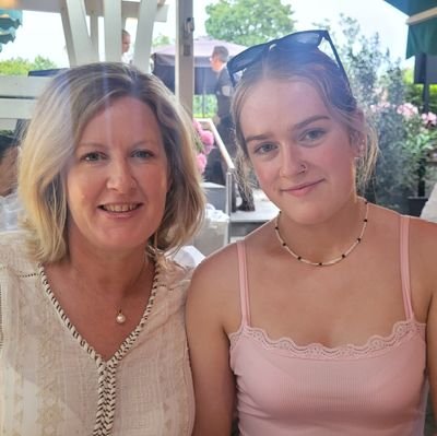 joannekiely11's profile picture. 