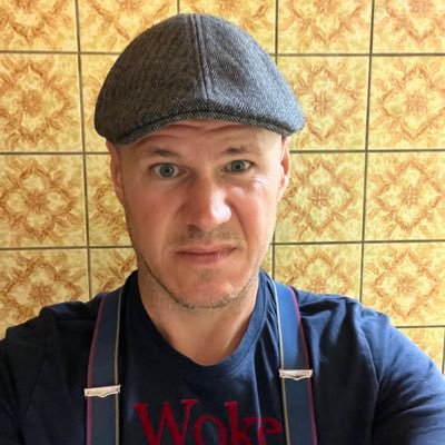 SHOTUS2's profile picture. Sturmgruppenführ:ender FAESTAPO Süd. Demokratie vor Bösewicht*innen schützen bis zur letzten männlich gelesenen Person!