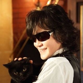 Toshi X Japan メンバーグループ エンターテイメント